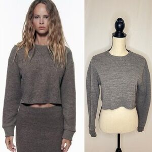 Zara Soft Cropped Grey Sweatshirt